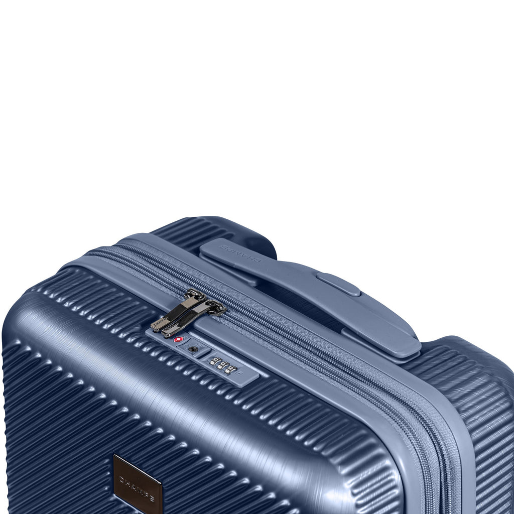 Iconic II / Carry-on
