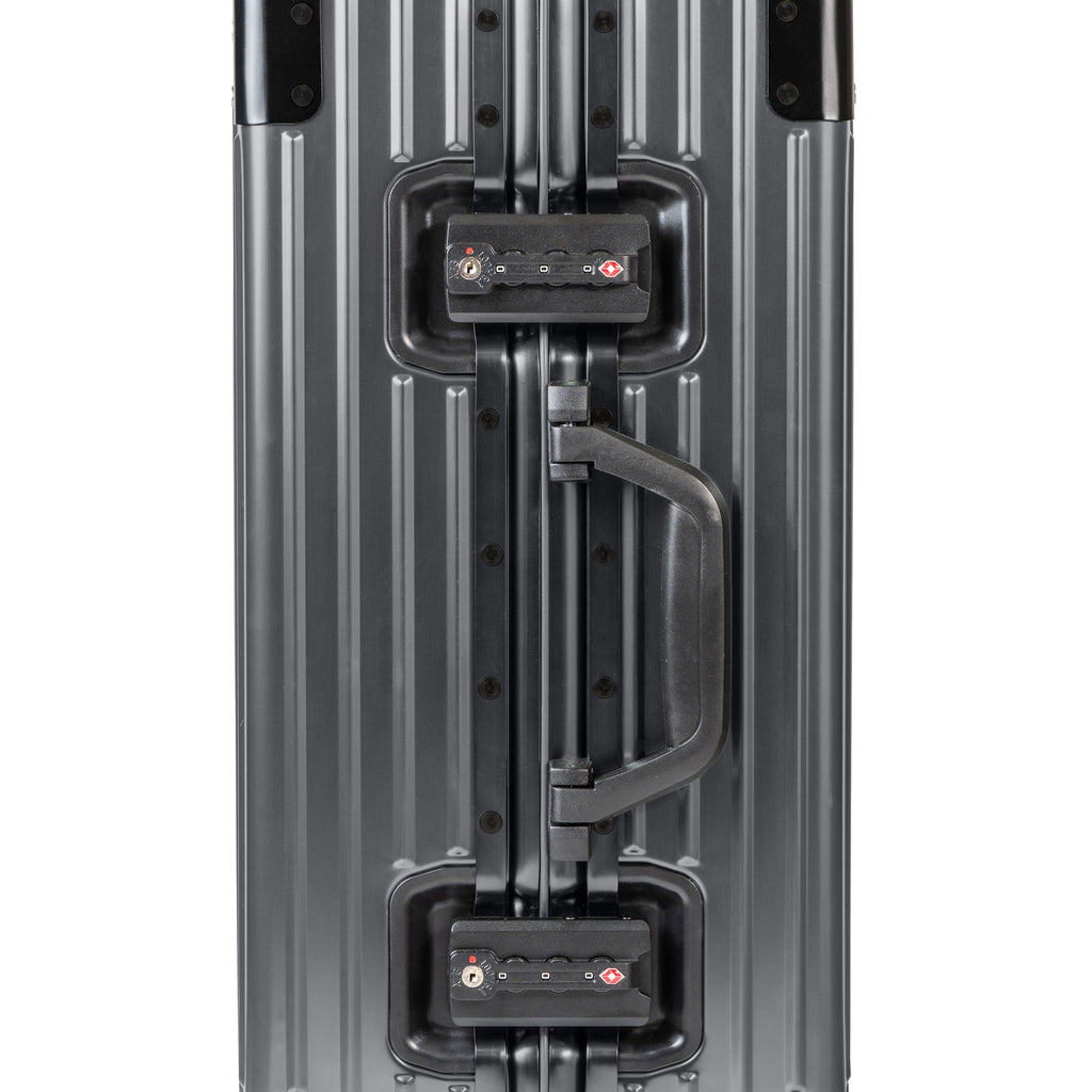 Elite / Aluminum Carry-on