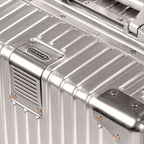 Elite / Aluminum Carry-on