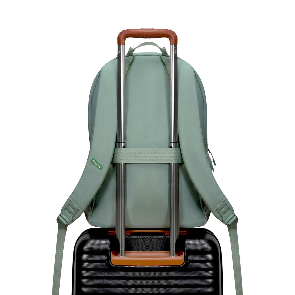 Onyx / Essential Backpack